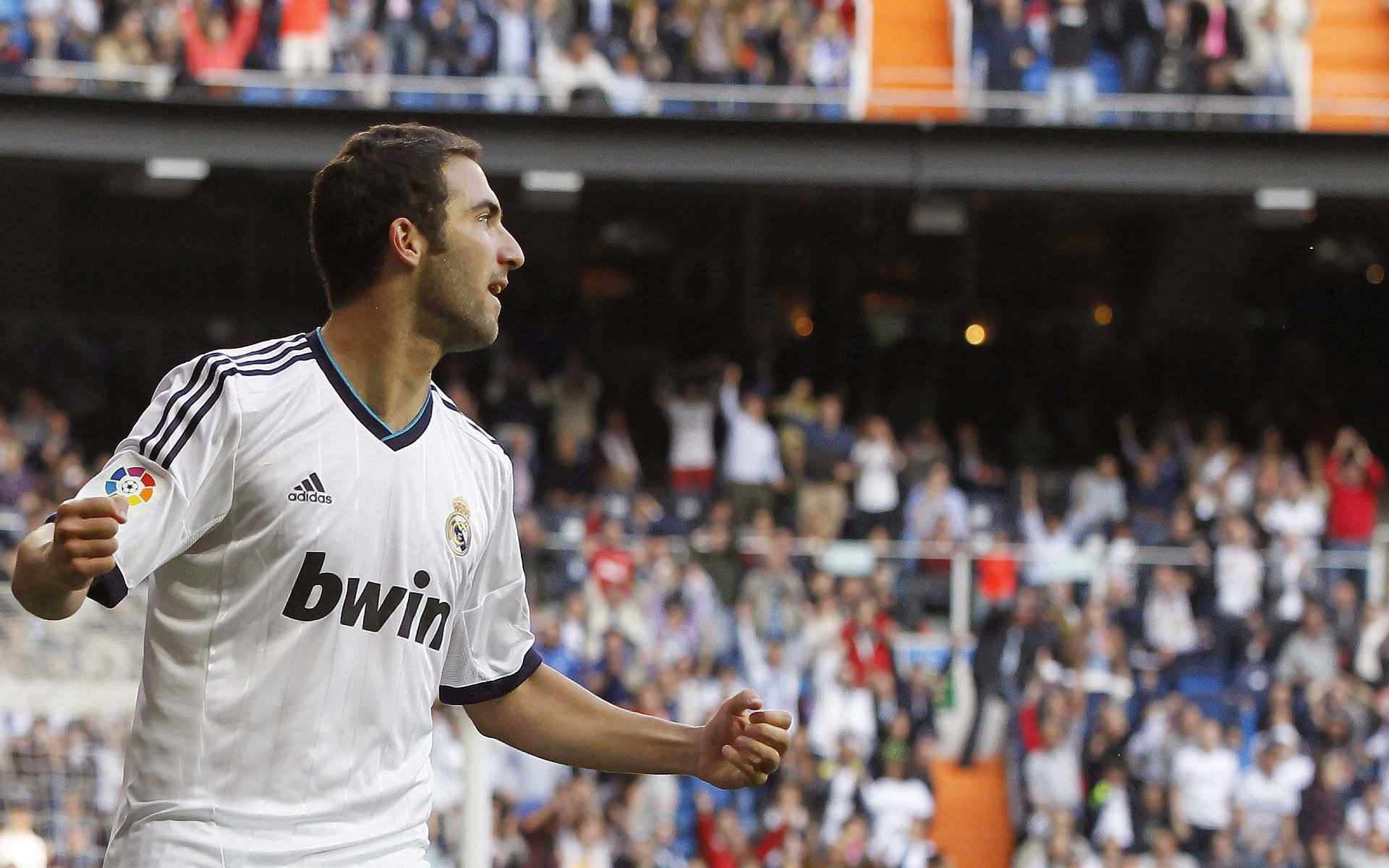 开云体育app官网-外教风格适配与球队文化冲突，外教风格适配与球队文化冲突的原因